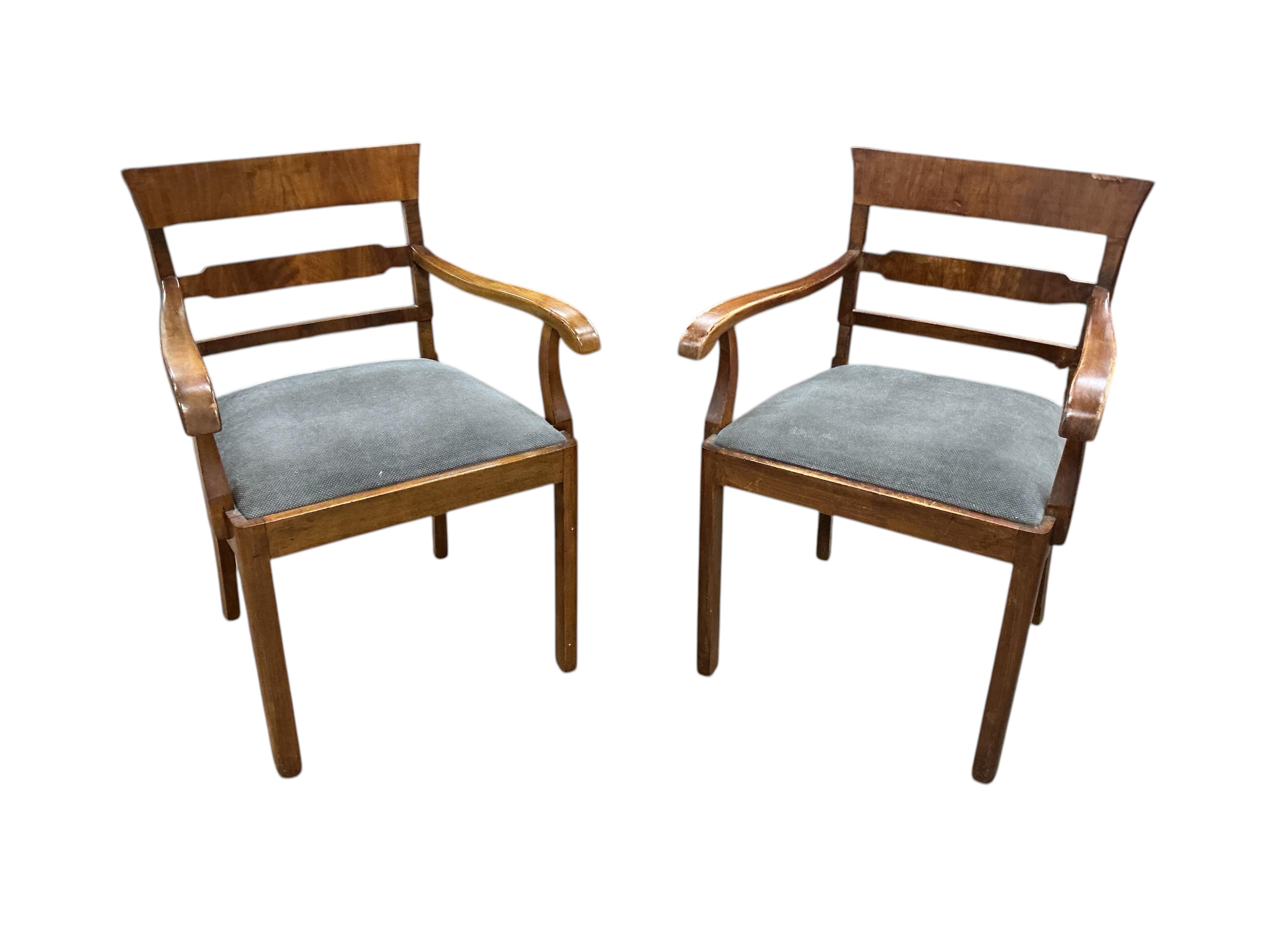 An Art Deco style beech and birds eye maple extending dining table, width 110cm, depth 84cm, height 75cm, and six similar chairs, two with arms